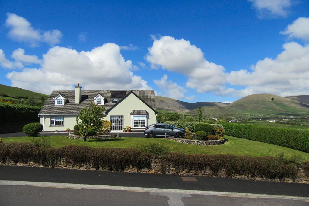Doonshean View Bed And Breakfast Dingle Dış mekan fotoğraf